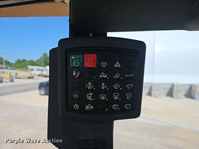 image for item EJ5668 2012 John Deere  770G motor grader