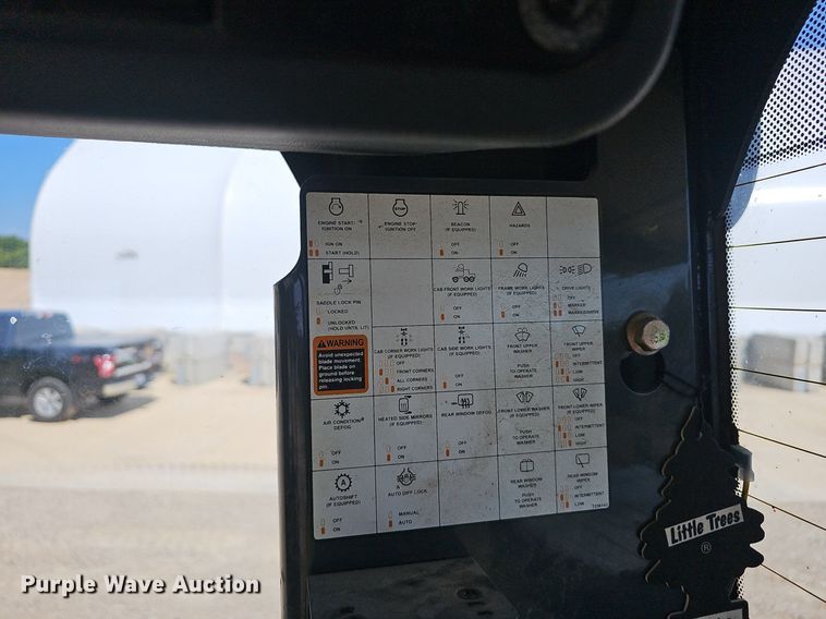 image for item EJ5668 2012 John Deere  770G motor grader