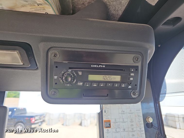 image for item EJ5668 2012 John Deere  770G motor grader