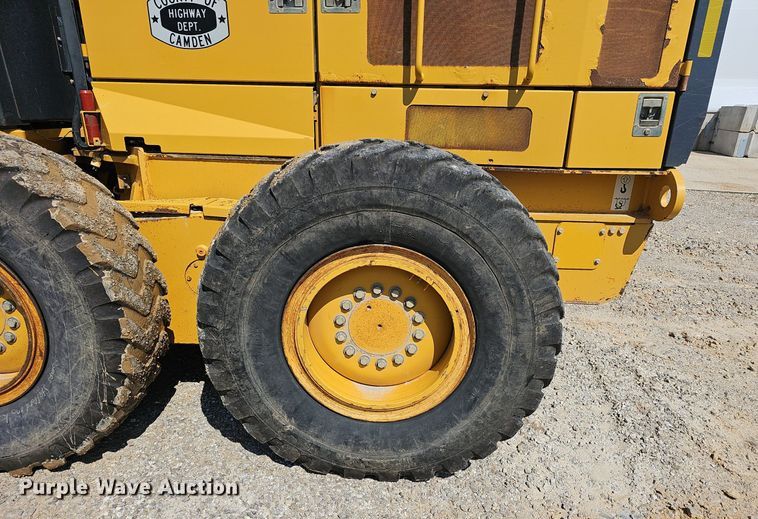 image for item EJ5668 2012 John Deere  770G motor grader