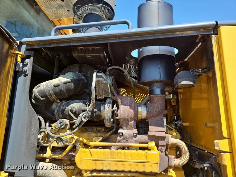 image for item EJ5669 2010 John Deere  770G motor grader