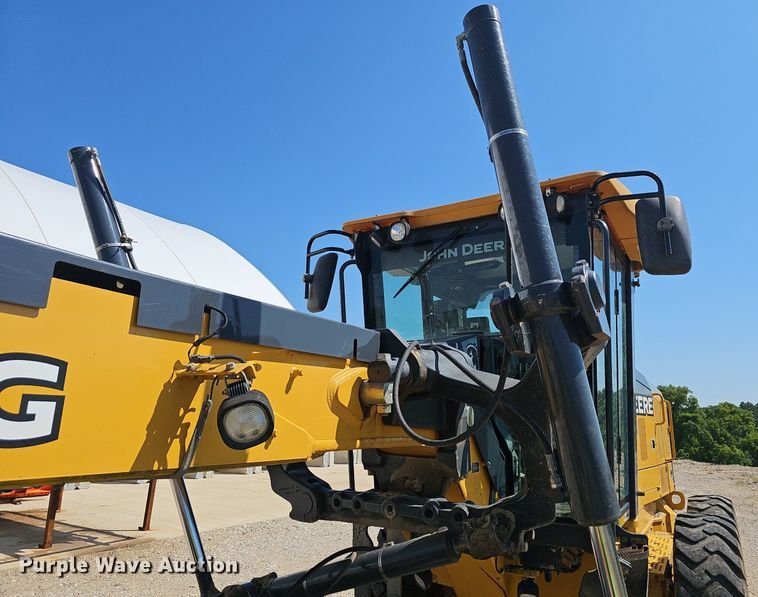 image for item EJ5670 2014 John Deere  770G motor grader