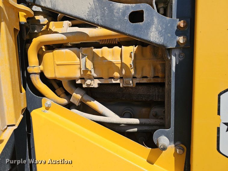 image for item EJ5670 2014 John Deere  770G motor grader