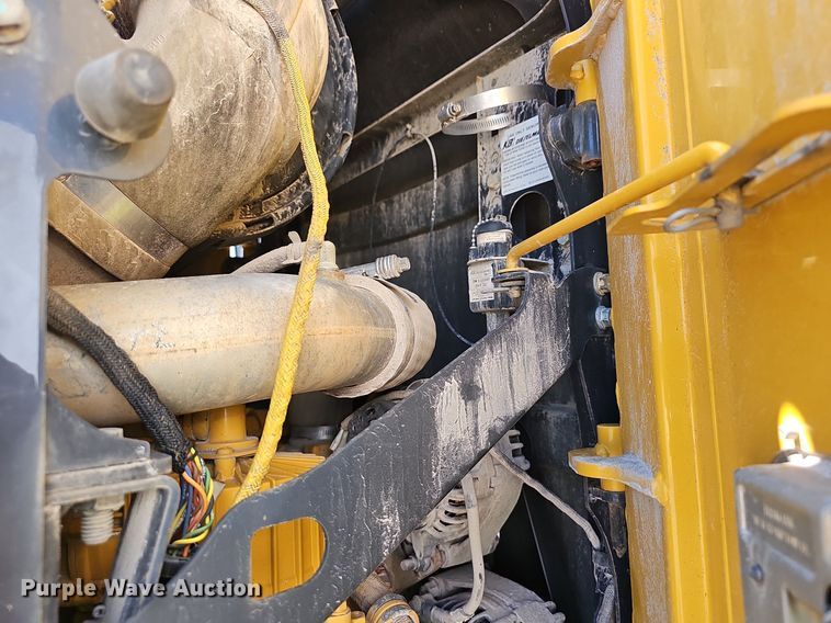 image for item EJ5670 2014 John Deere  770G motor grader