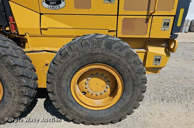 image for item EJ5670 2014 John Deere  770G motor grader