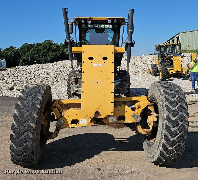 image for item EJ5671 2012 John Deere 770G motor grader