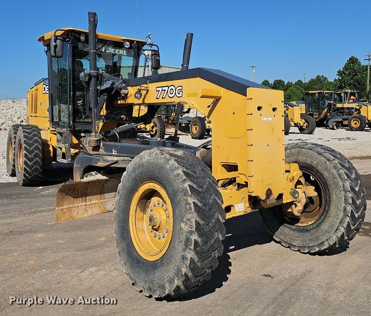 image for item EJ5671 2012 John Deere 770G motor grader
