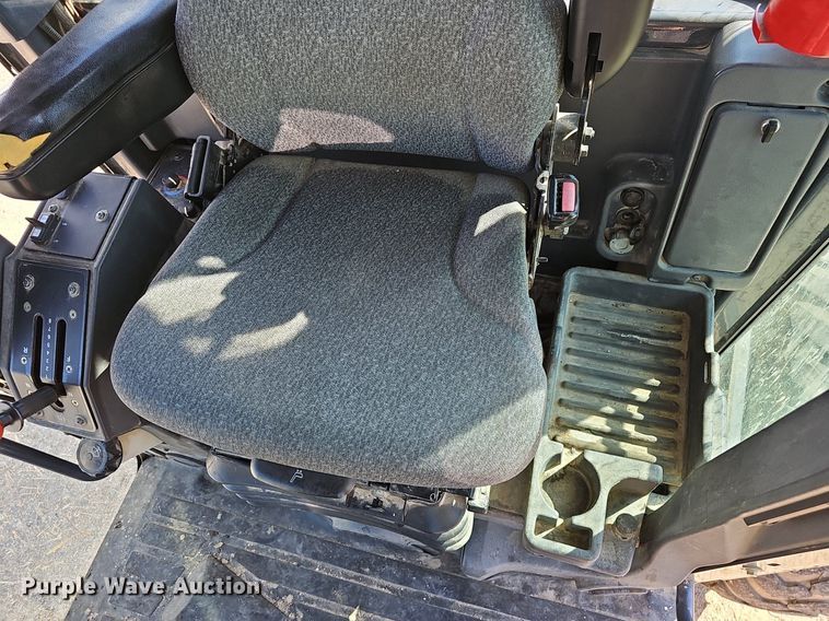 image for item EJ5671 2012 John Deere 770G motor grader