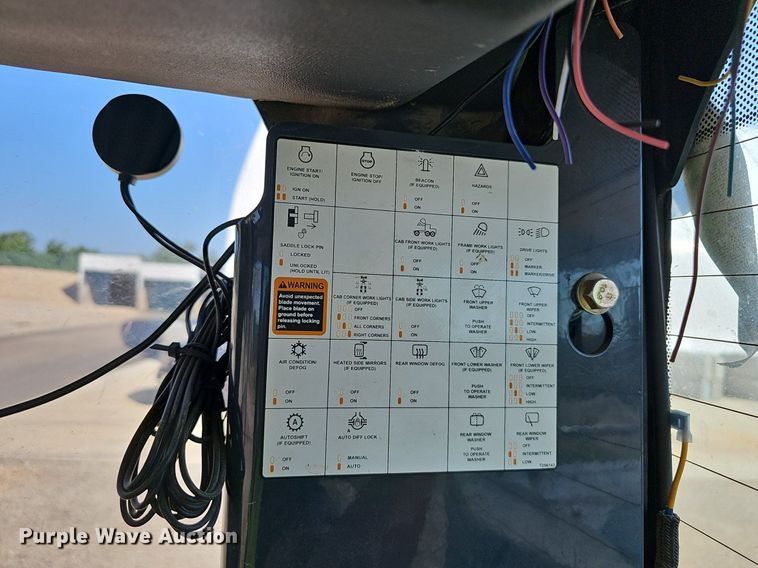 image for item EJ5671 2012 John Deere 770G motor grader