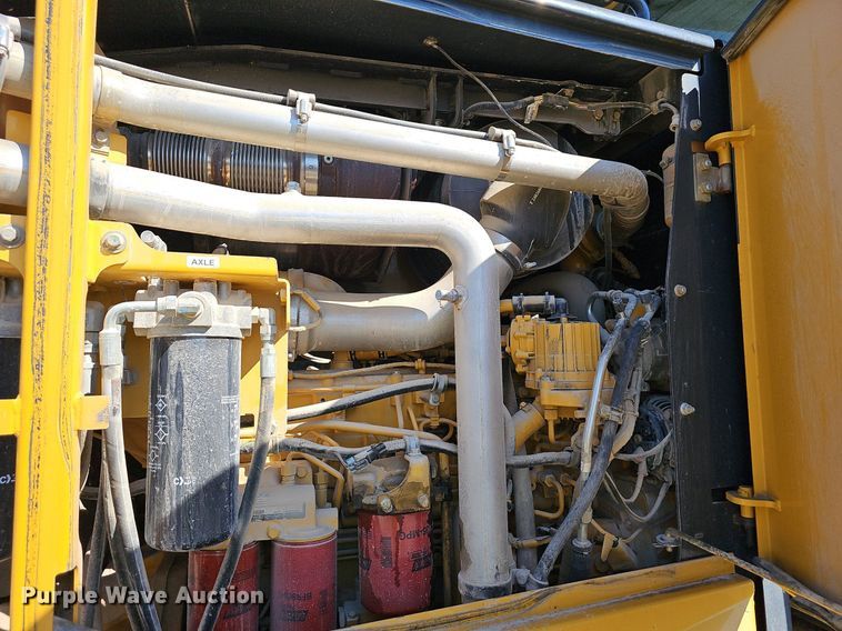 image for item EJ5671 2012 John Deere 770G motor grader