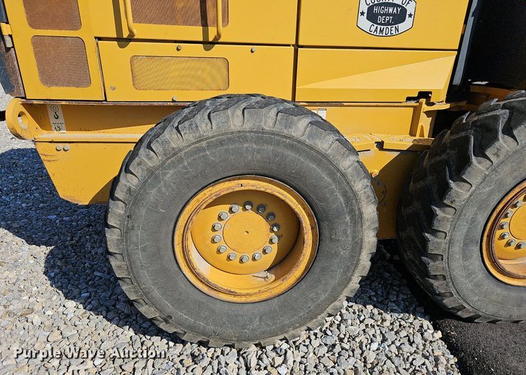 image for item EJ5671 2012 John Deere 770G motor grader