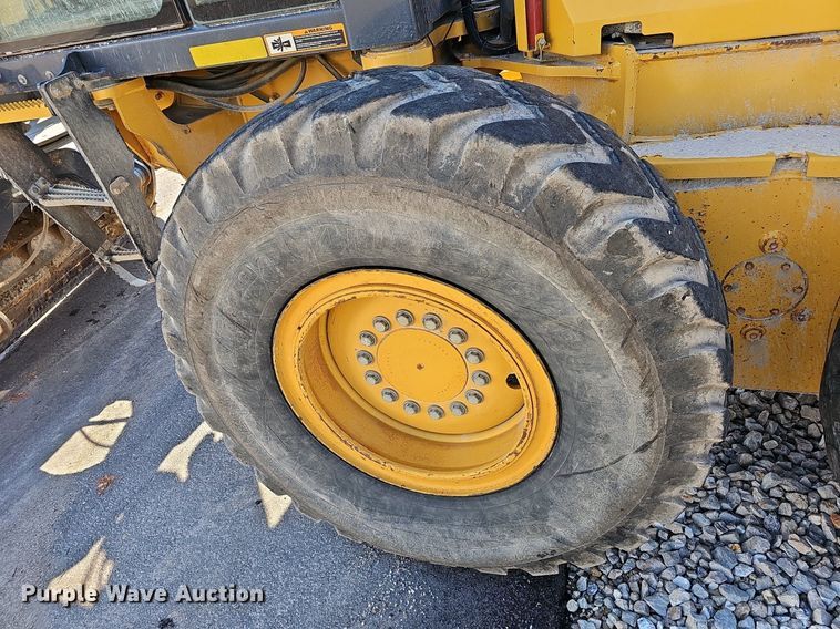 image for item EJ5671 2012 John Deere 770G motor grader