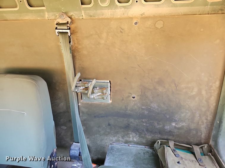 image for item EJ5712 1994 Stewart & Stevenson MTV M-1090 dump truck