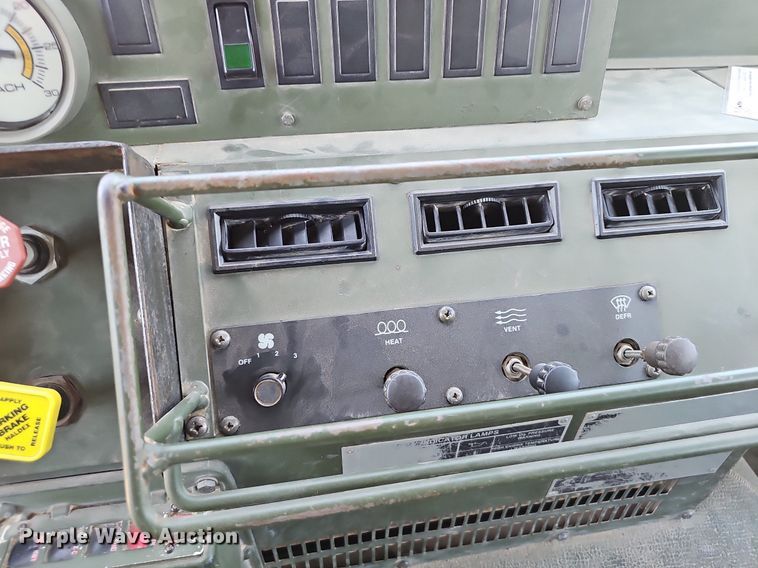 image for item EJ5712 1994 Stewart & Stevenson MTV M-1090 dump truck