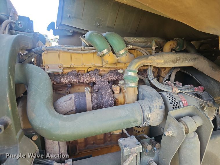 image for item EJ5712 1994 Stewart & Stevenson MTV M-1090 dump truck