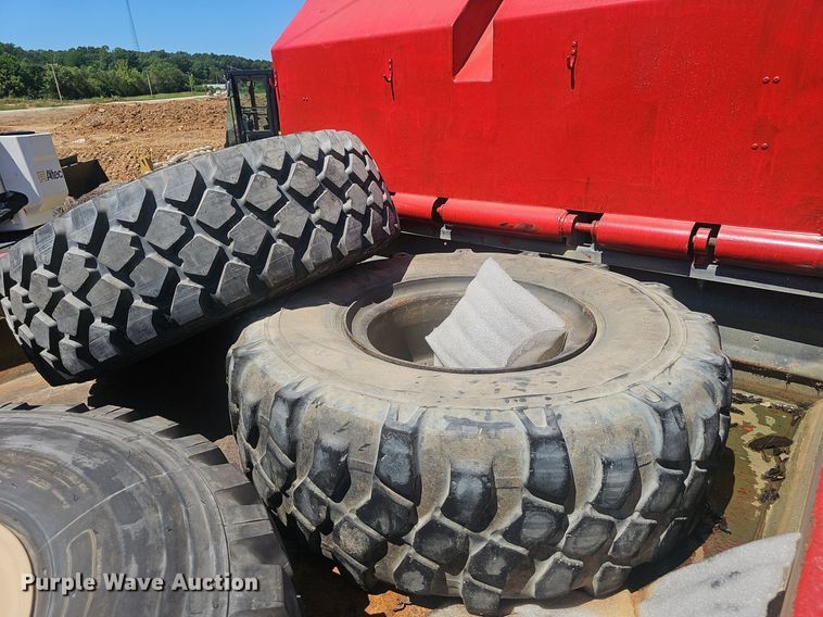 image for item EJ5712 1994 Stewart & Stevenson MTV M-1090 dump truck