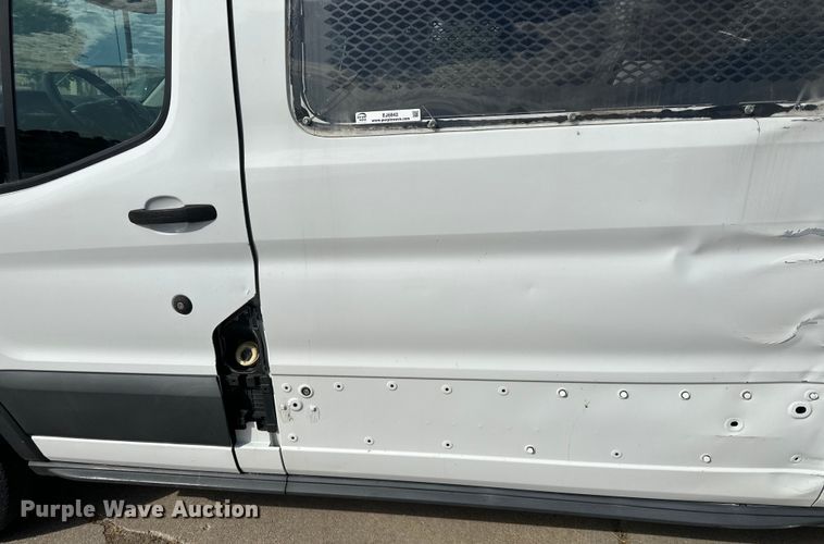 image for item EJ6842 2016 Ford Transit 350 van