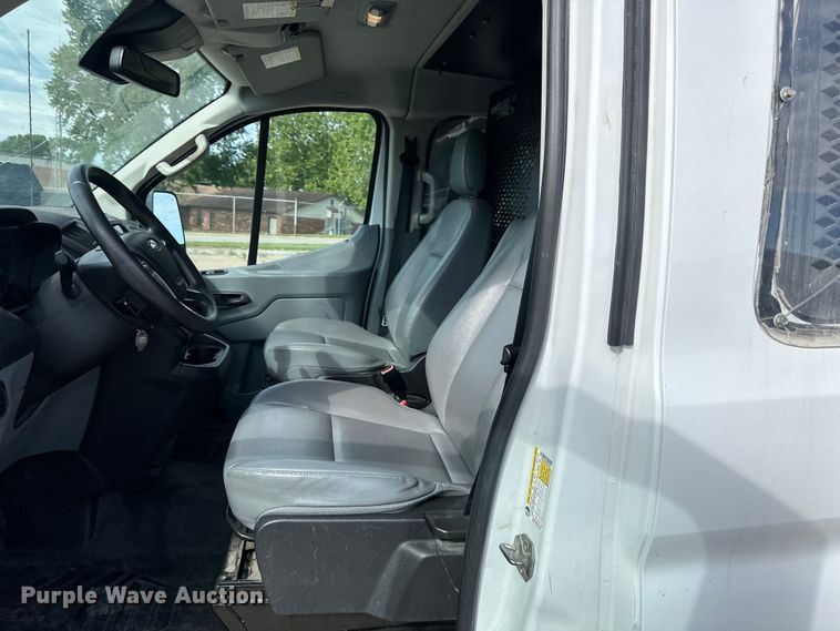image for item EJ6842 2016 Ford Transit 350 van