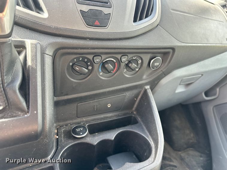 image for item EJ6842 2016 Ford Transit 350 van