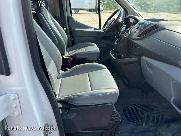 image for item EJ6842 2016 Ford Transit 350 van