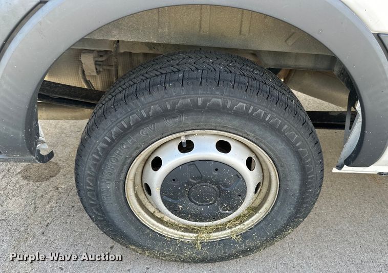 image for item EJ6842 2016 Ford Transit 350 van