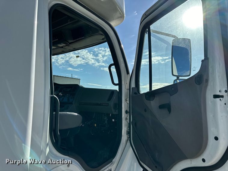 image for item EJ6844 2013 Freightliner  M2106 prisoner transport shuttle bus 