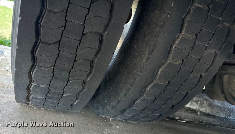 image for item EJ6844 2013 Freightliner  M2106 prisoner transport shuttle bus 