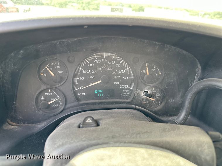 image for item EJ6845 2003 Chevrolet  Express 1500 van