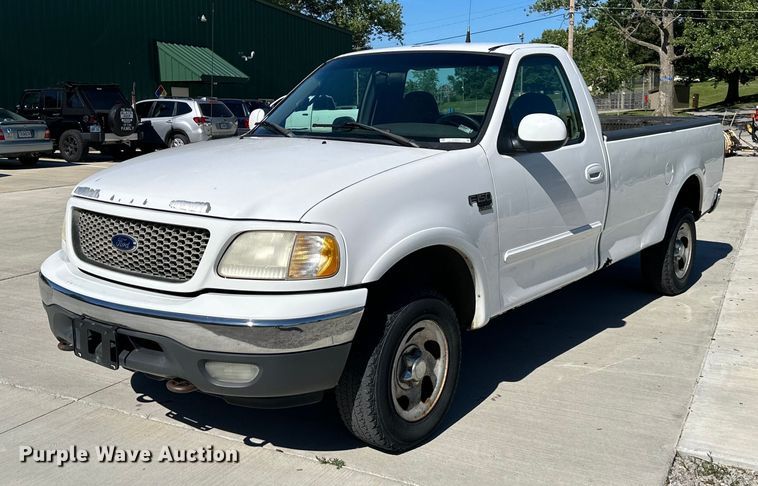image for item EJ6864 2001 Ford F150 pickup truck