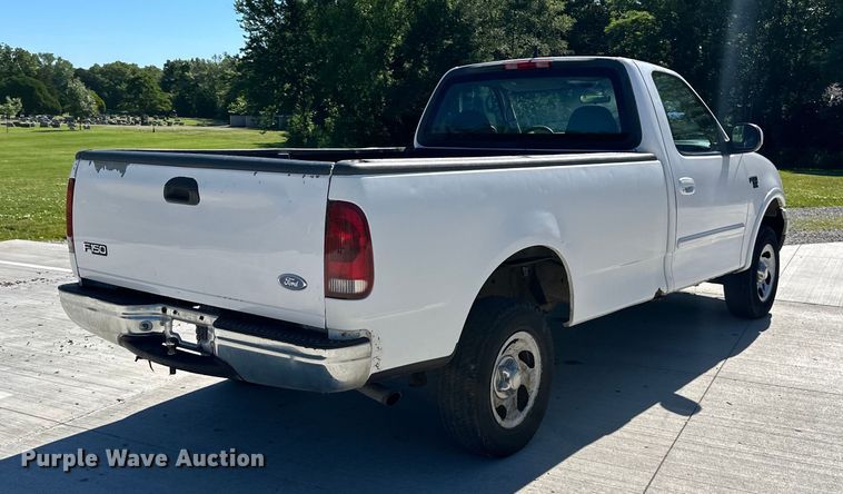 image for item EJ6864 2001 Ford F150 pickup truck