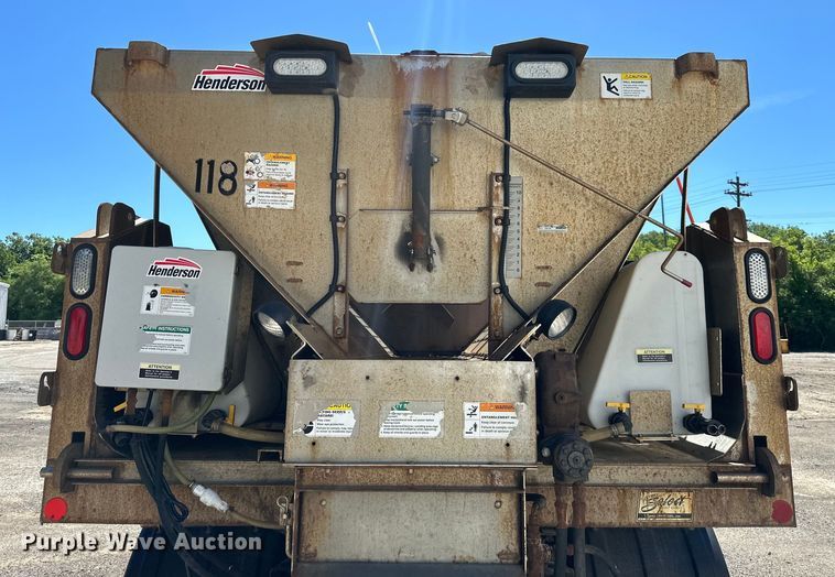 image for item EJ6868 2015 International  7300 dump truck