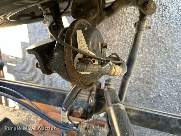 image for item EJ6868 2015 International  7300 dump truck