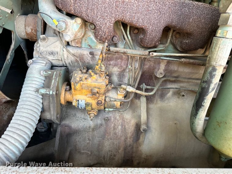 image for item EJ6869 Gardner Denver  air compressor