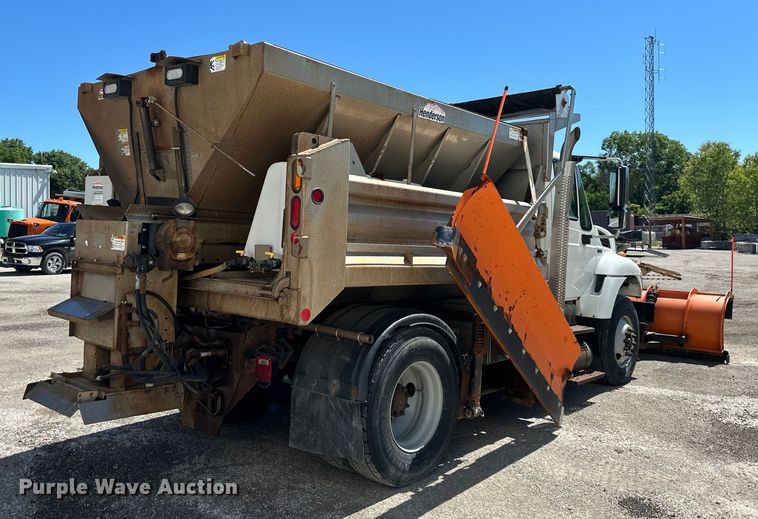 image for item EJ6870 2014 International  7300 dump truck