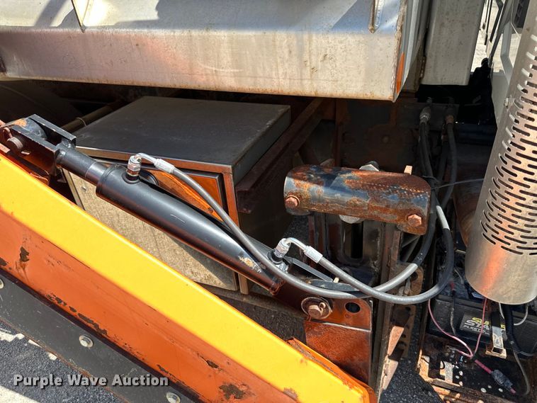 image for item EJ6870 2014 International  7300 dump truck