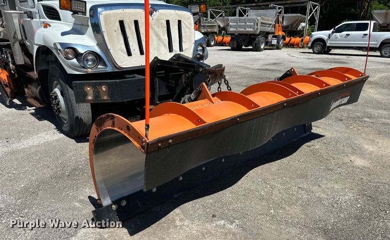 image for item EJ6870 2014 International  7300 dump truck