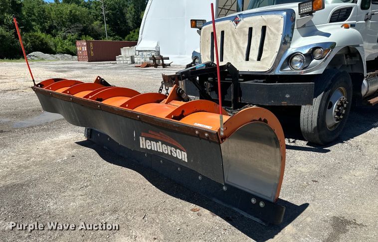 image for item EJ6870 2014 International  7300 dump truck