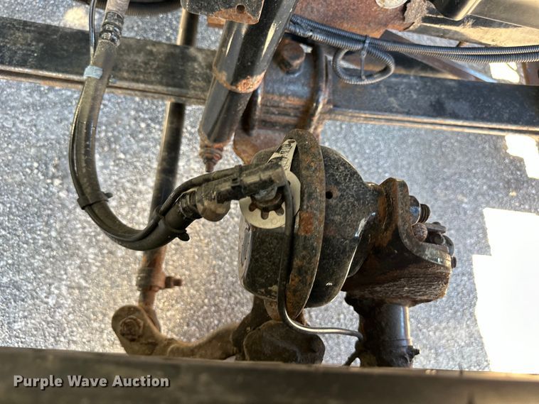 image for item EJ6870 2014 International  7300 dump truck