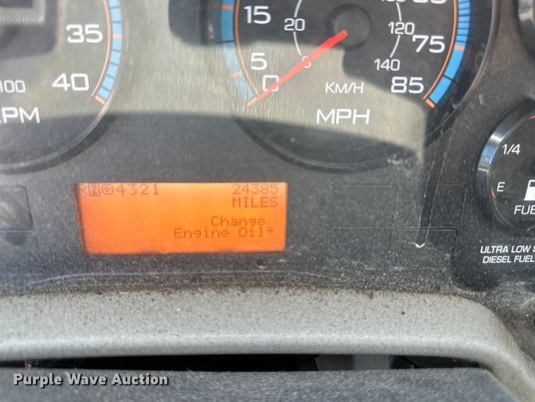 image for item EJ6870 2014 International  7300 dump truck