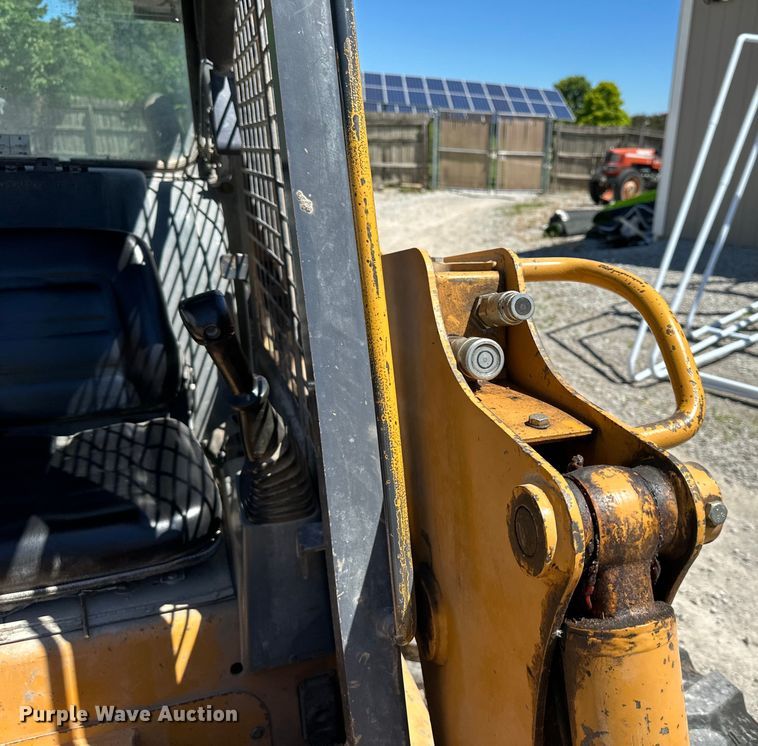 image for item EJ6871 1999 Case 85XT skid steer loader