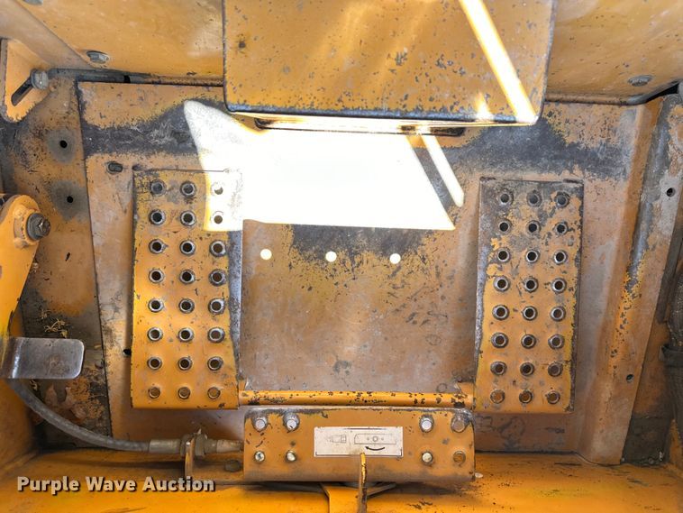 image for item EJ6871 1999 Case 85XT skid steer loader