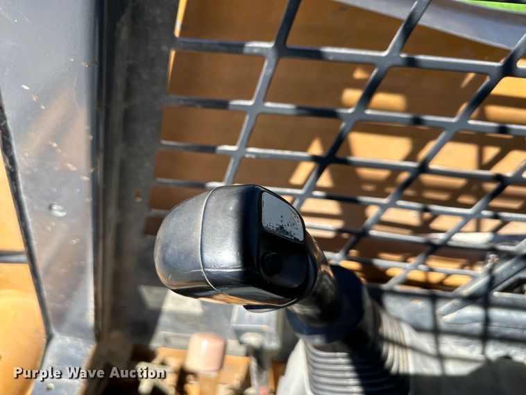 image for item EJ6871 1999 Case 85XT skid steer loader