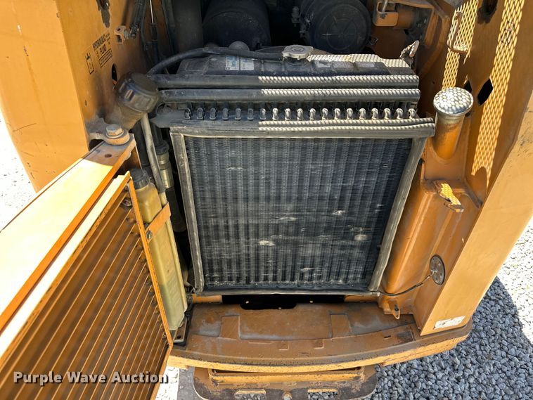 image for item EJ6871 1999 Case 85XT skid steer loader