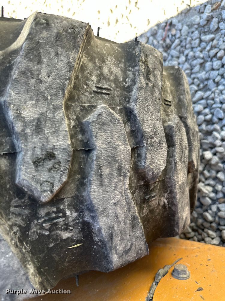 image for item EJ6871 1999 Case 85XT skid steer loader