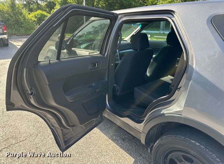 image for item EJ6879 2014 Ford Explorer Police Interceptor  SUV