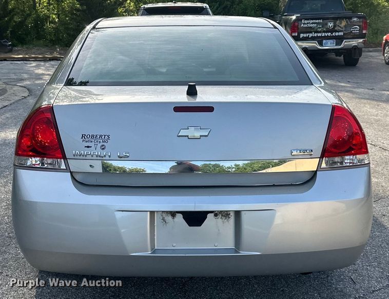 image for item EJ6880 2008 Chevrolet  Impala LS 