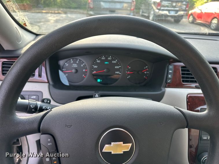 image for item EJ6880 2008 Chevrolet  Impala LS 