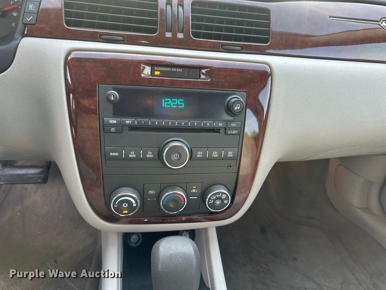 image for item EJ6880 2008 Chevrolet  Impala LS 