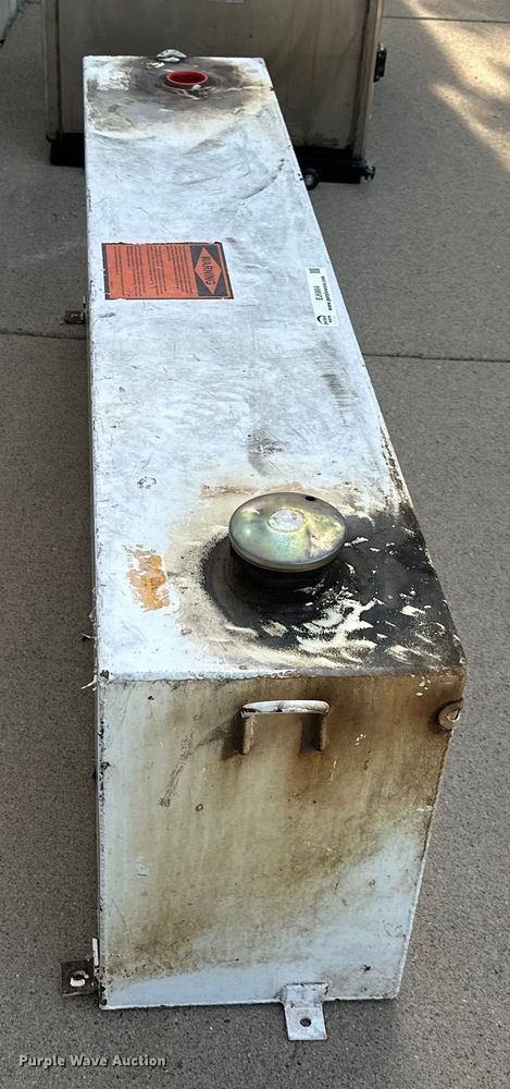 image for item EJ6884 Pickup truck parts 