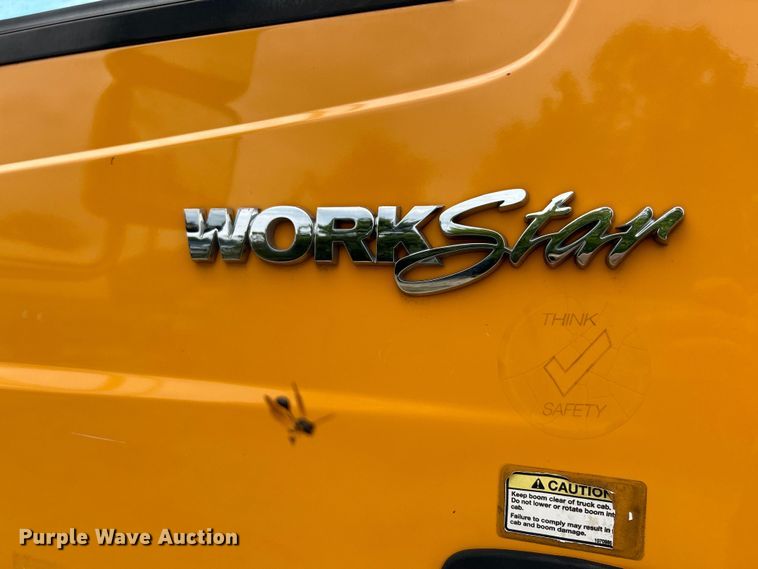 image for item EK4742 2009 International  Workstar 7400 SBA  bucket truck